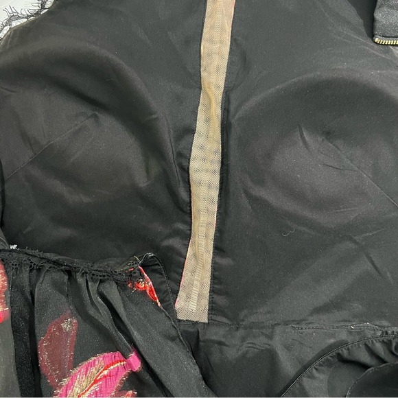 Marchesa Notte Black Floral Embroidered Sleeveless Midi Dress Size 6 Whimsigoth - Picture 11 of 12